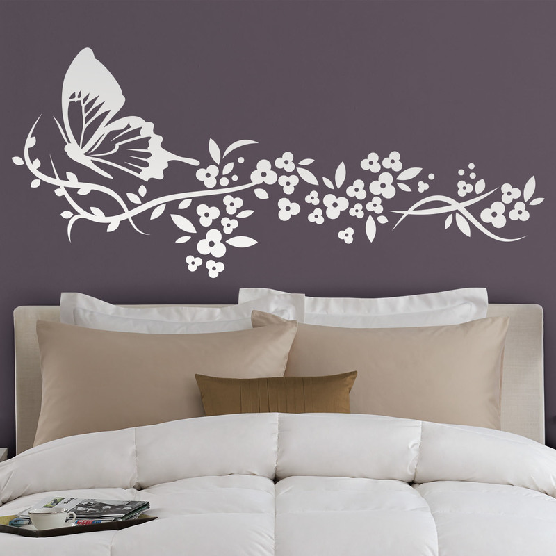 https://www.teleadhesivo.com/blog//wp-content/uploads/2015/11/vinilos-decorativos-mariposa-y-floral.jpg