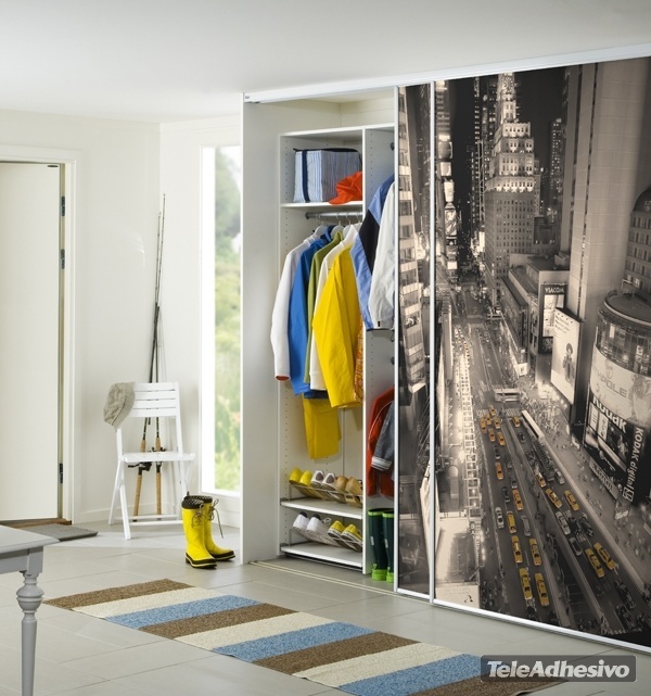 ¿Cómo puedo decorar mi vestidor?