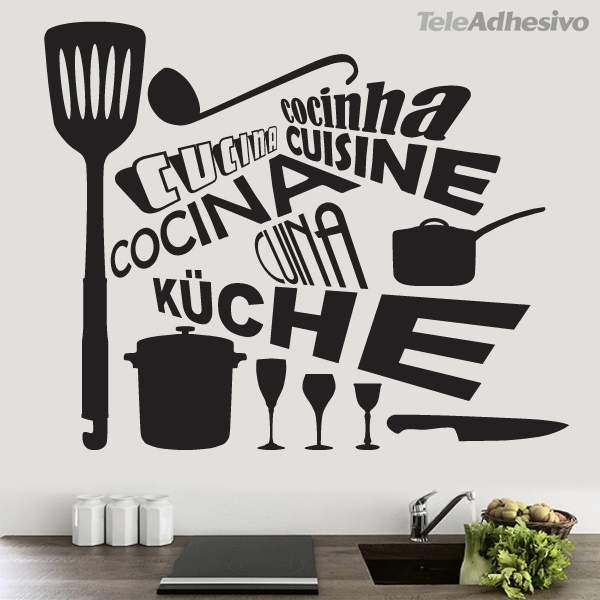 Consigue una cocina de diseño decorando con vinilos decorativos