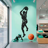 Vinilos Decorativos: Jugador de baloncesto tirando 12