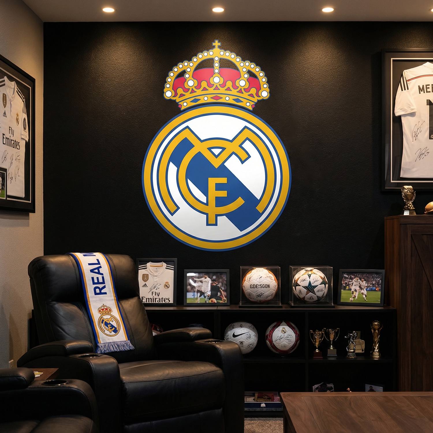 Vinilos Decorativos: Escudo Real Madrid Color