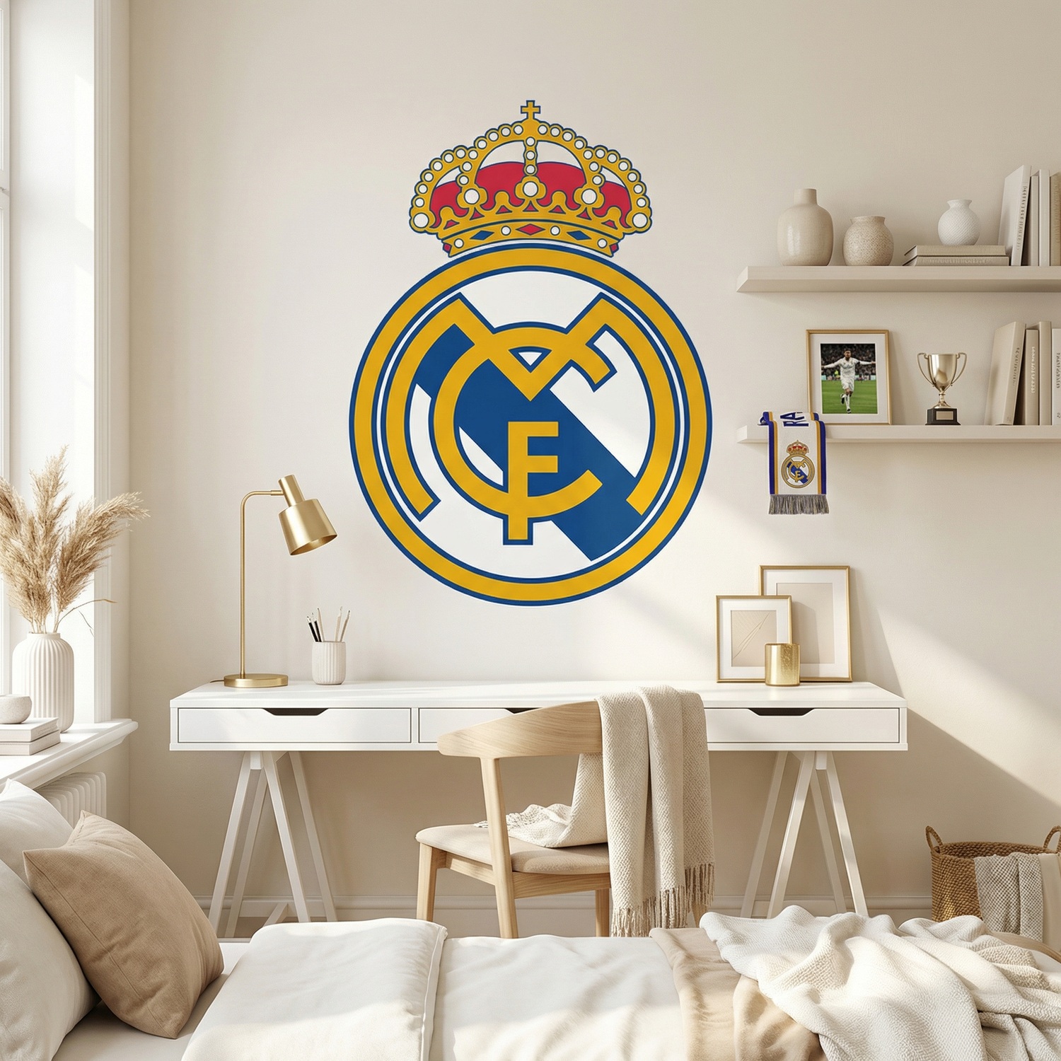 Vinilos Decorativos: Escudo Real Madrid Color