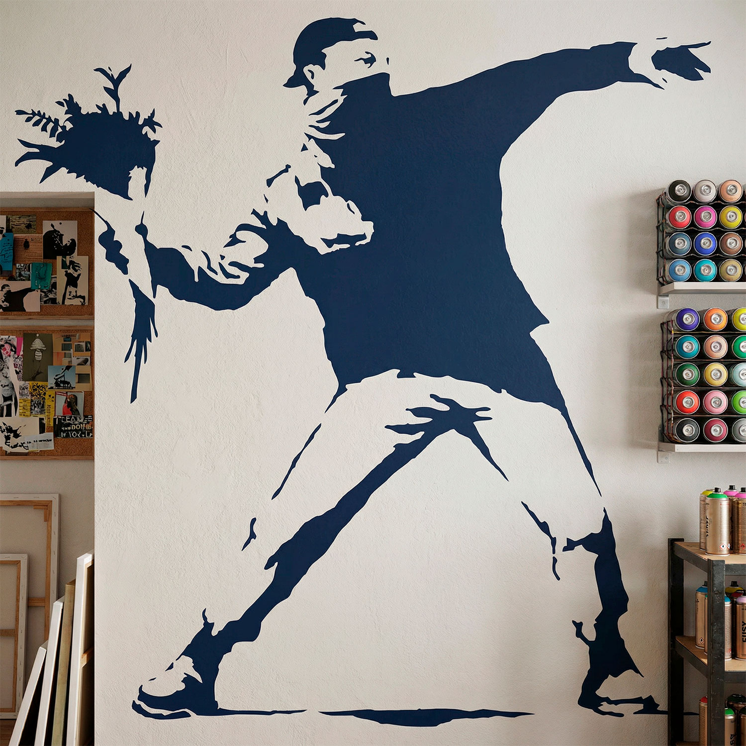 Vinilos Decorativos: Protesta lanzando flores de Banksy