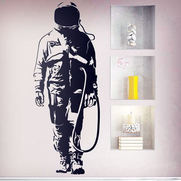 Vinilos Decorativos: Graffiti Astronauta de Banksy 0
