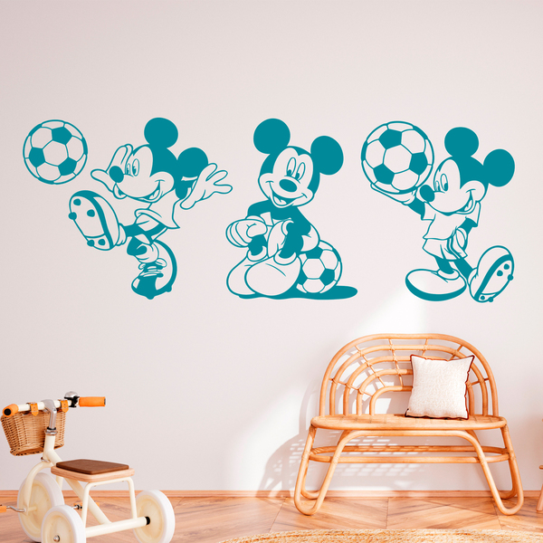 Vinilos Infantiles: Tríptico Mickey Mouse Futbolista