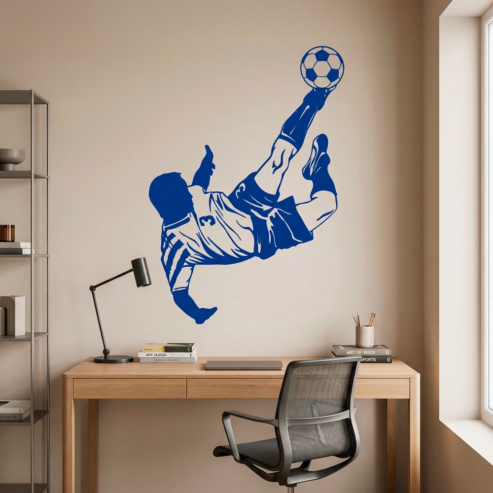 Vinilos Decorativos: Jugador de f&uacute;tbol haciendo una chilena