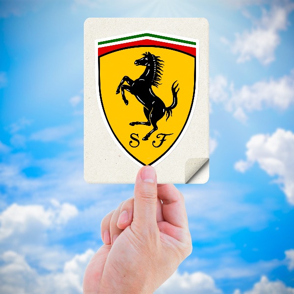 Pegatinas: Logo Ferrari en Colores Vibrantes