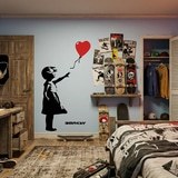 Vinilos Decorativos: Banksy, Ni&ntilde;a con Globo 14