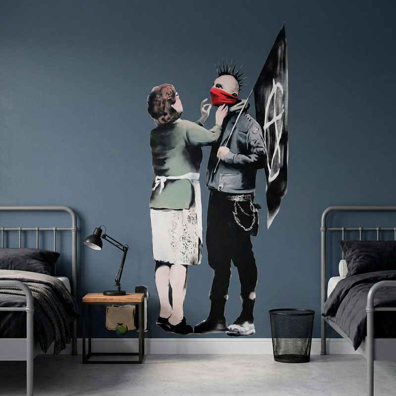 Banksy, Mam&aacute; de Punk 4