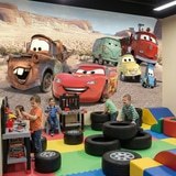 Fotomurales: Rayo Mcqueen y sus Amigos en Radiador Springs 13