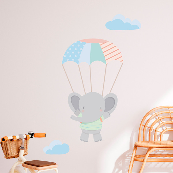 Vinilos Infantiles: Elefante en paracaídas 1