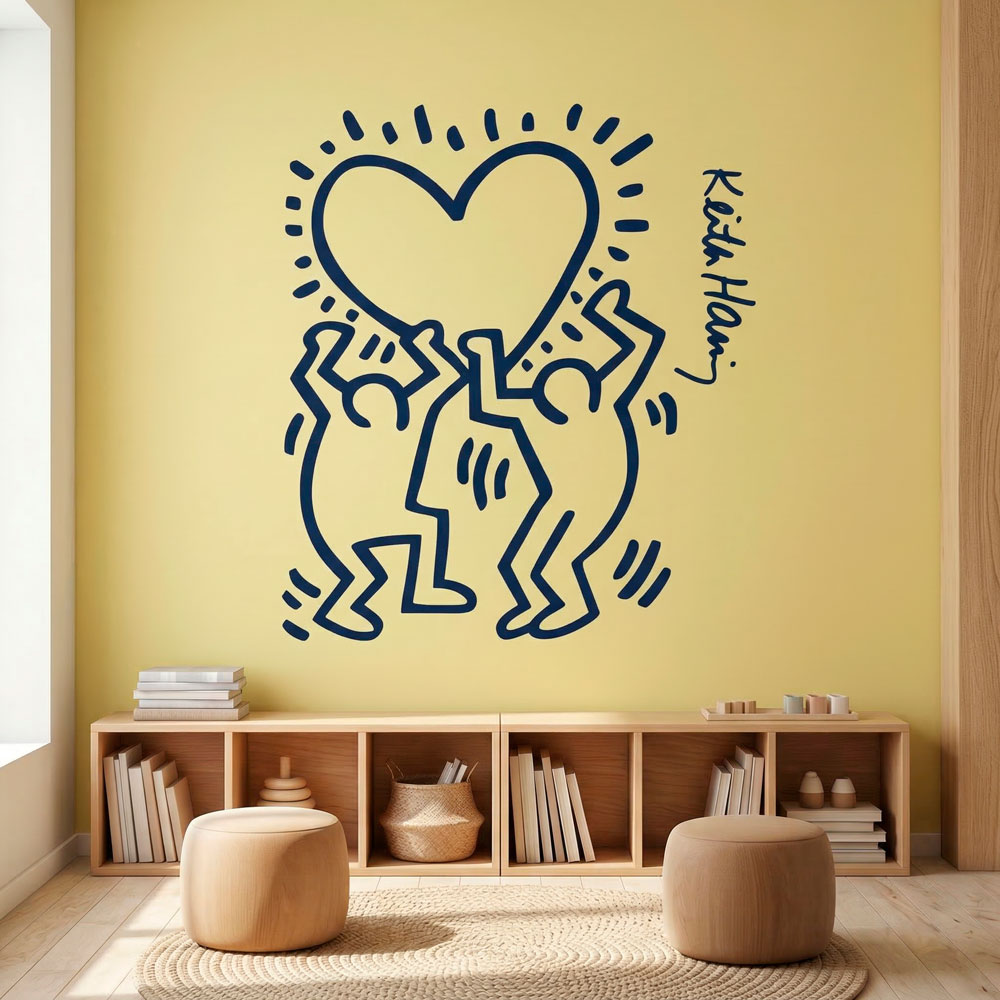 Vinilos Decorativos: Holding a heart