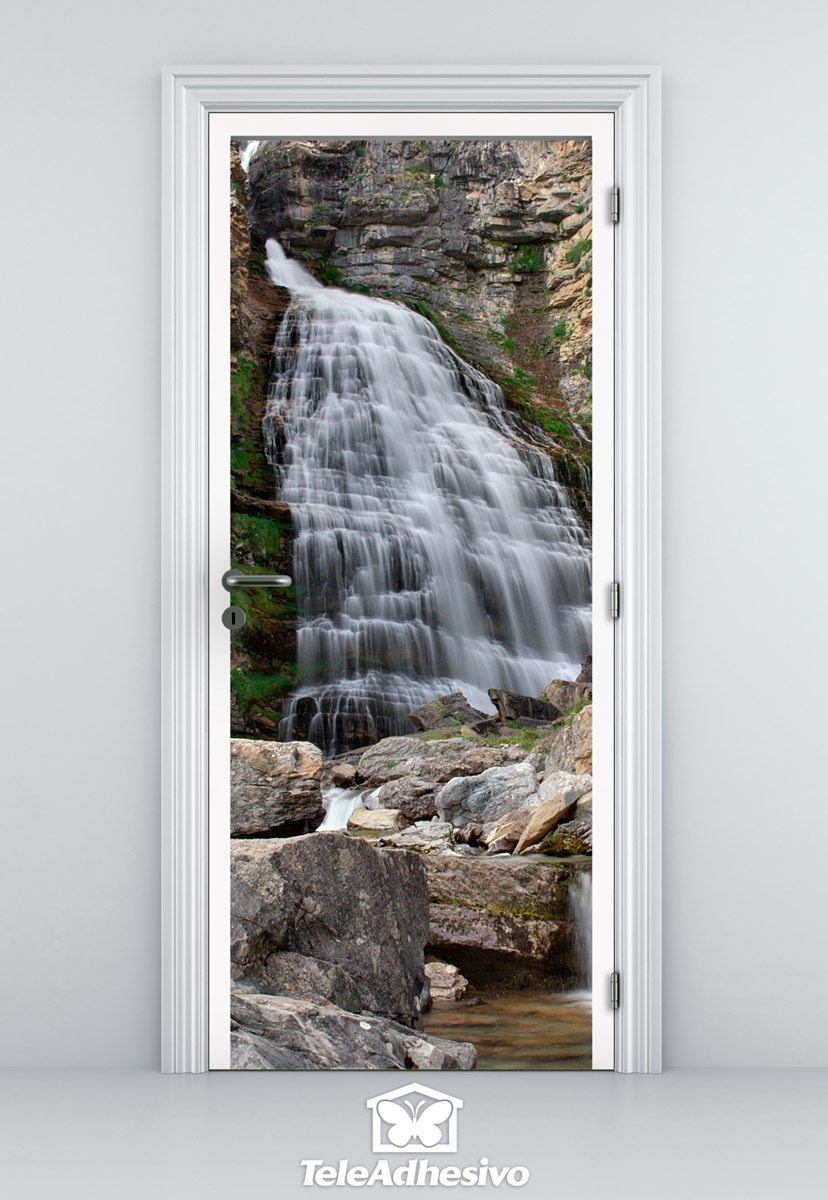 Vinilos Decorativos: Puerta cascada y piedras