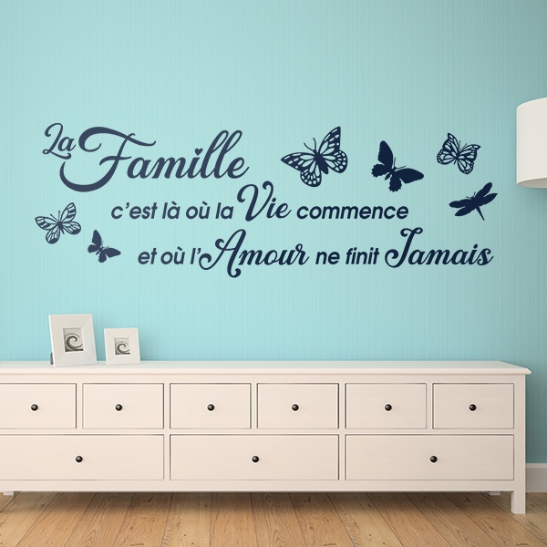 Vinilos Decorativos: La famille, c'est là où la vie commence