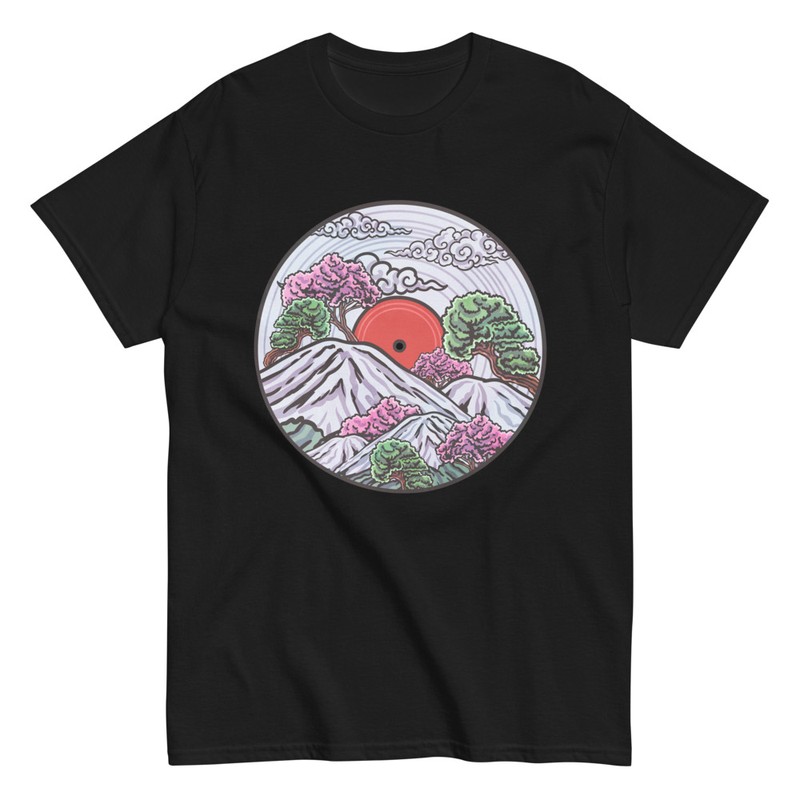 Camisetas: Camiseta con Disco de Vinilo y Paisaje Japonés