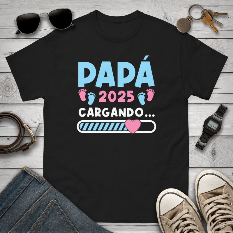 Camisetas: Papá 2025 Cargando Amor