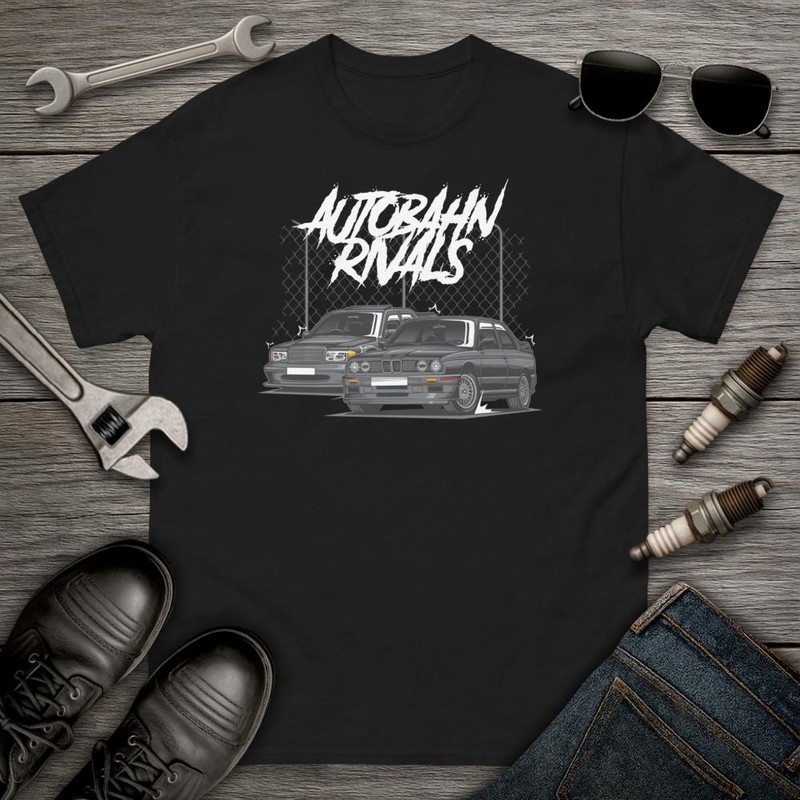 Camisetas: Autobahn Rivals BMW con Coches Deportivos Estiliza