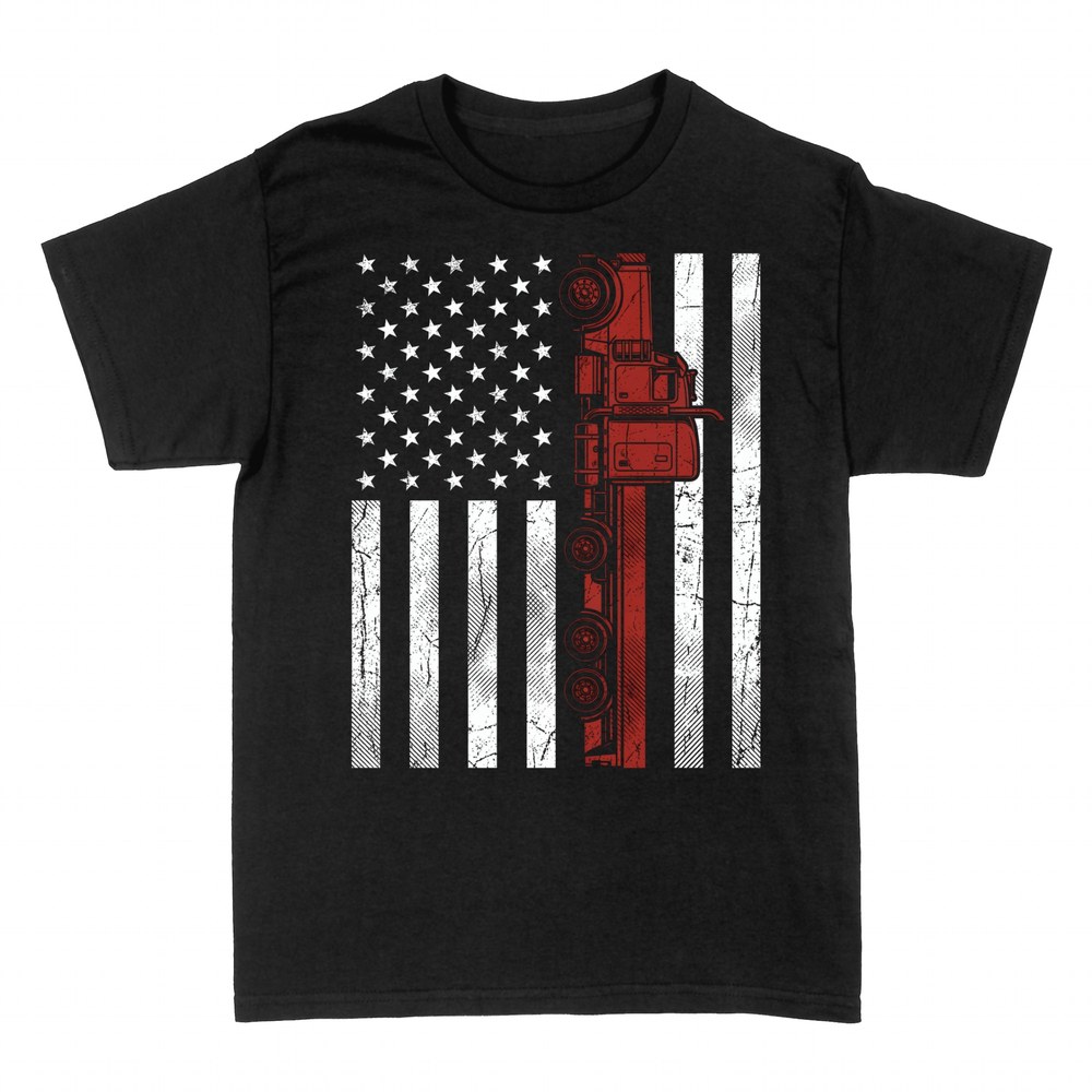 Camisetas: Cami&oacute;n Rojo sobre Bandera Americana