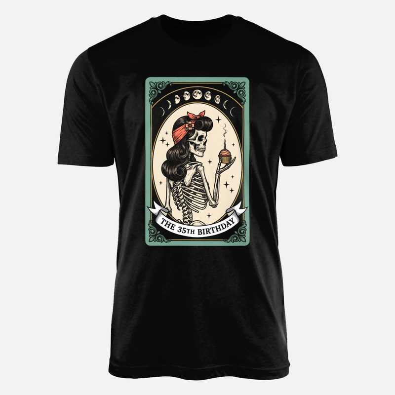Camisetas: Carta tarot 35 cumplea&ntilde;os esqueleto