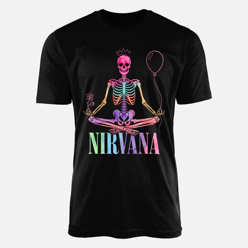 Camisetas: Esqueleto meditando nirvana en acuarela