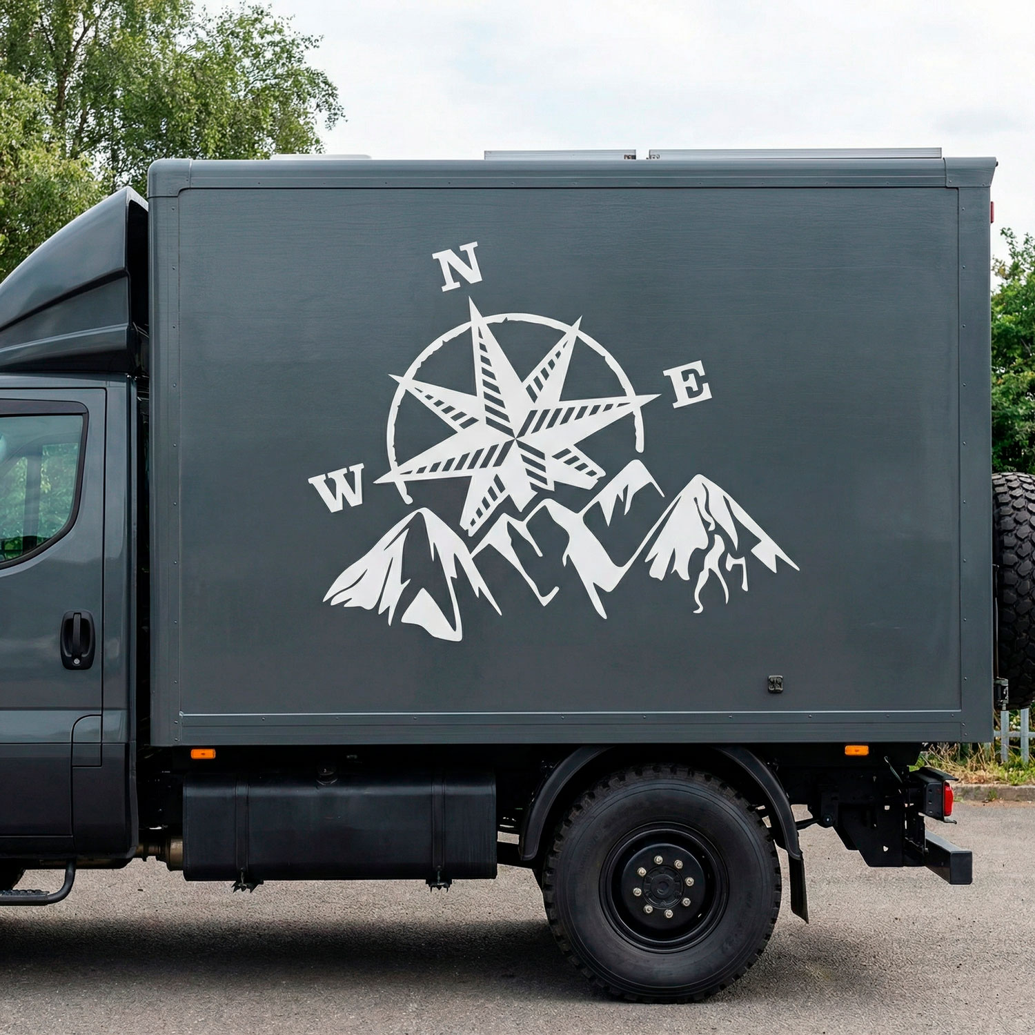 Vinilos autocaravanas: Rosa de los vientos en la monta&ntilde;a